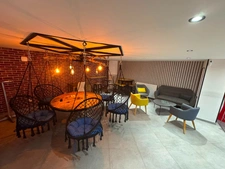 À VENDRE – Ensemble de bureaux et entrepôt à l'entrée de Dieppe