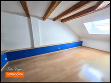 Maison de ville de 240 m² avec 5 chambres - cave et dépendance