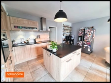 Appartement T4 de 86m² au 1er étage avec 2 terrasses, et garage double fermé et électrifié