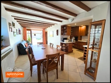 Maison de 130 m² avec 4 chambres, bureau, garage et jardin à Segny 