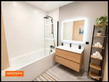 Appartement T2 avec un balcon une cave et deux places de parking – Gex centre