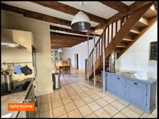 Maison familiale - 8 chambres, parking, terrasse et jardin – Centre de Gex