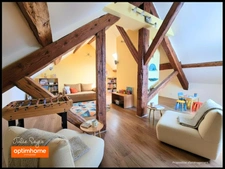 Maison de ville de 240 m² avec 5 chambres - cave et dépendance