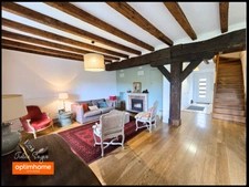 Maison familiale - 8 chambres, parking, terrasse et jardin – Centre de Gex