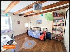 Maison familiale - 8 chambres, parking, terrasse et jardin – Centre de Gex