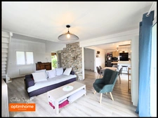Maison individuelle Cessy - 1100m² de terrain, sous-sol complet – 2 chambres, bureau et espace mezzanine – Quartier Tutegny