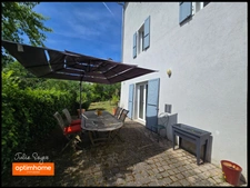 Maison familiale - 8 chambres, parking, terrasse et jardin – Centre de Gex