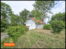Maison individuelle Cessy - 1100m² de terrain, sous-sol complet – 2 chambres, bureau et espace mezzanine – Quartier Tutegny