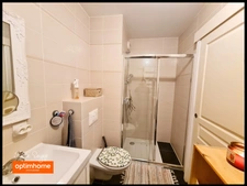 Appartement T4 de 86m² au 1er étage avec 2 terrasses, et garage double fermé et électrifié