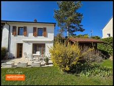 Maison de 130 m² avec 4 chambres, bureau, garage et jardin à Segny 