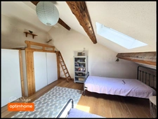 Maison familiale - 8 chambres, parking, terrasse et jardin – Centre de Gex