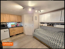 Maison familiale avec studio indépendant, terrasse exceptionnelle, garage, carport et vue dégagée – Chevrier 