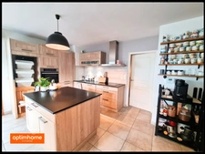 Appartement T4 de 86m² au 1er étage avec 2 terrasses, et garage double fermé et électrifié