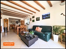 Maison de 130 m² avec 4 chambres, bureau, garage et jardin à Segny 