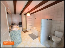 Maison familiale - 8 chambres, parking, terrasse et jardin – Centre de Gex