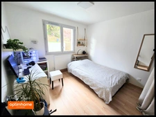 Belle maison individuelle de 129 m² avec 4 chambres et un garage indépendant sur une parcelle de 679 m² 