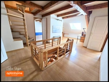Maison de ville de 240 m² avec 5 chambres - cave et dépendance