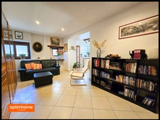 Maison de 130 m² avec 4 chambres, bureau, garage et jardin à Segny 