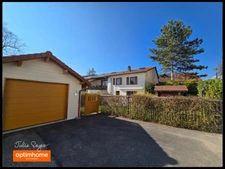 Maison de 130 m² avec 4 chambres, bureau, garage et jardin à Segny 