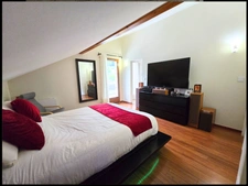 Maison familiale avec studio indépendant, terrasse exceptionnelle, garage, carport et vue dégagée – Chevrier 