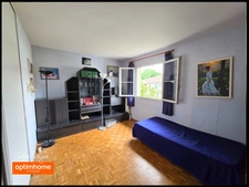 Maison individuelle avec 3 chambres, un jardin, un garage fermé et un parking