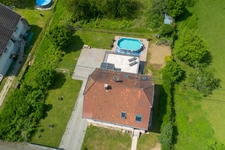 ZILLISHEIM – Maison centenaire, sans une ride. Cachet ancien, confort ultra-moderne.