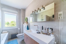 ZILLISHEIM – Maison centenaire, sans une ride. Cachet ancien, confort ultra-moderne.
