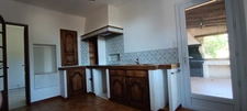 À Vendre : Magnifique Maison à Sarrians de 180 m² avec Piscine et Grand Terrain Arboré