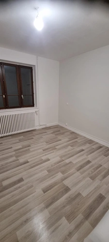 Belle maison 207 m² avec 4 chambres et jardin 600 m² - LOSNE (21)