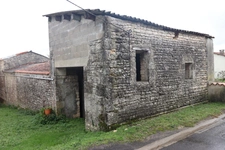 Maison à vendre 5 pièces BRESDON (17) sur une parcelle de 7950m²