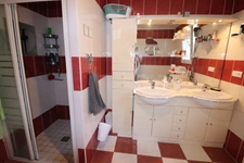 Maison traditionnelle à vendre 7 pièces MATHA (17)