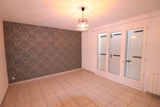 Maison à louer 4 pièces à BORDS 17