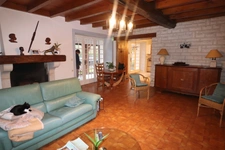 Maison de village de 160 m² à vendre secteur SAINT BRIS DES BOIS (17)