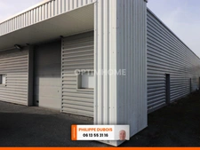 BATIMENT ETAT NEUF DESSERVANT LOCAL COMMERCIAL DE 220 M² AU SOL