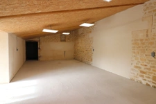 Local/bureau à louer ROCHEFORT (17)
