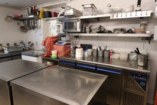 A VENDRE SUPERBE RESTAURANT AU COEUR DE ROCHEFORT (17)