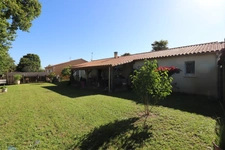 Maison traditionnelle à vendre 7 pièces MATHA (17)
