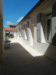  ROCHEFORT - RESIDENCE DE 7 LOGEMENTS MAGNIFIQUES PRESTATIONS  MEUBLE DE TOURISME  DE 3 ***