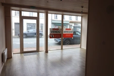  A VENDRE 110 M² DE BUREAUX DE PLAIN PIED A ROCHEFORT (17)