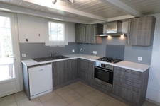 Maison à louer 4 pièces à BORDS 17