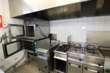  A VENDRE FONDS DE COMMERCE RESTAURANT TRADITIONNEL  SECTEUR DE TONNAY CHARENTE