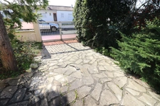 Maison de maçon type F 4 de 75m² secteur SAINT JEAN D'ANGELY (17)