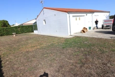 Maison à louer 4 pièces à BORDS 17