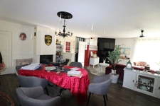 Maison traditionnelle à vendre 7 pièces MATHA (17)