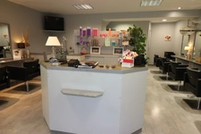 SALON DE COIFFURE A VENDRE A ROCHEFORT (17)