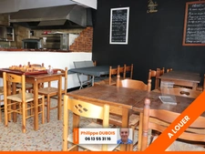 LOCAUX 158M² DE RESTAURANT PROXIMITE MARCHE DES HALLES DE ROCHEFORT 17300 