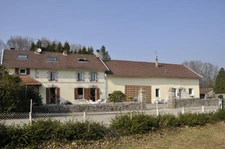  SUPERBE FERME AUBERGE, VENTE PRODUITS DE LA FERME, ELEVAGE.PRIX DU FONDS 102.000€ MURS 593.000€ FAI