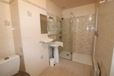 VENTE FONDS DE COMMERCE  AUBERGE, BAR AVEC LICENCE IV, GITES, USSON DU POITOU (86)