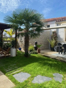   jolie Maison de village de 87m² à vendre 4 pièces PORT DES BARQUES (17)