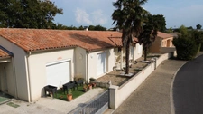 Maison traditionnelle à vendre 7 pièces MATHA (17)